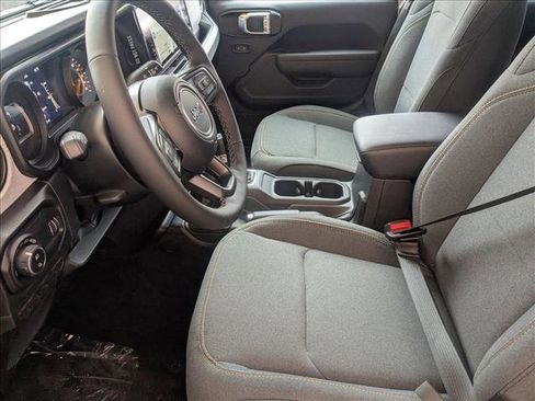 New 2026 Jeep Gladiator Mojave AWD/4WD image 4