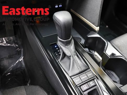 Used 2025 Toyota Camry LE FWD image 13