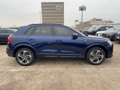 New 2025 Audi Q3 2.0T Premium image 8