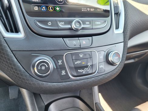 Used 2024 Chevrolet Malibu RS FWD image 19