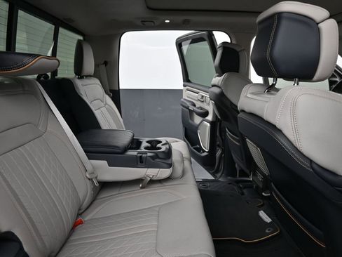 Used 2025 RAM 1500 Tungsten image 21