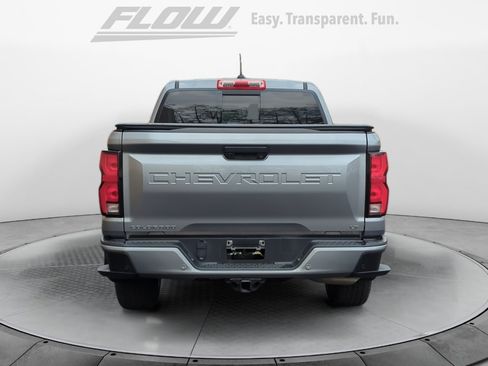 Used 2024 Chevrolet Colorado LT w/ LT Convenience Package III AWD/4WD image 8