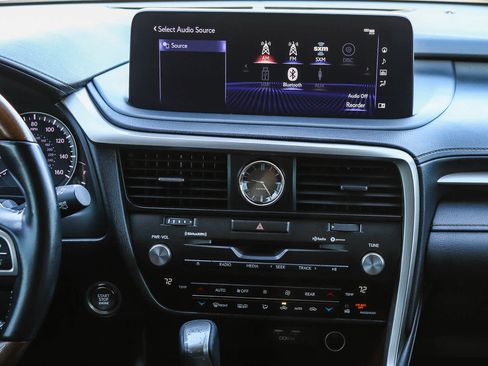 Used 2020 Lexus RX 350L FWD w/ Premium Package image 16
