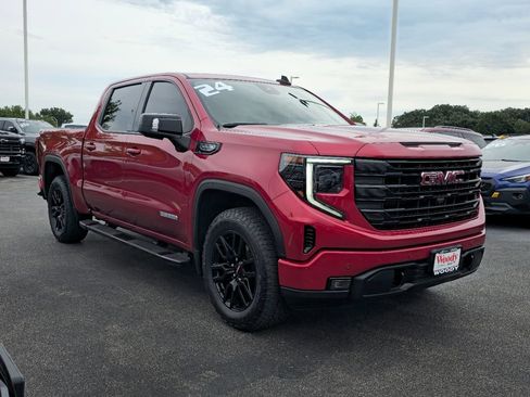 Certified 2024 GMC Sierra 1500 Elevation w/ Elevation Premium Package AWD/4WD image 6