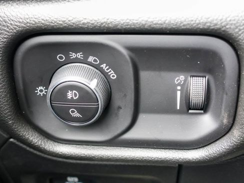 New 2026 RAM 1500 Classic Warlock AWD/4WD image 27