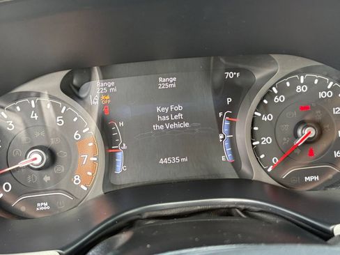 Used 2025 Jeep Compass Limited AWD/4WD image 41