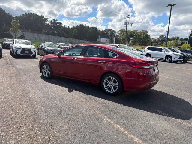Used 2018 Ford Fusion SE w/ Fusion SE Technology Package FWD image 37