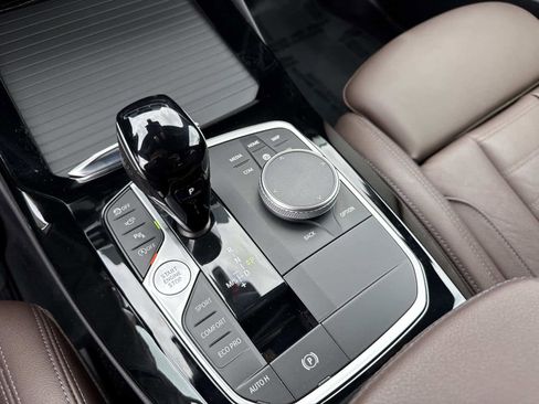 Used 2023 BMW X3 sDrive30i w/ Premium Package image 25