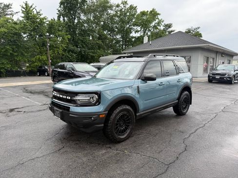 Used 2022 Ford Bronco Sport Outer Banks w/ Tech Package AWD/4WD image 3