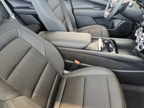 New 2025 Chevrolet Blazer EV LT w/ Midnight/Sport Edition image 10