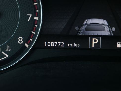 Used 2021 Nissan Armada SL w/ Midnight Edition Package image 16