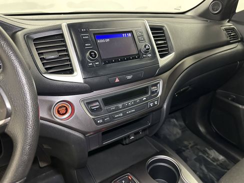 Used 2019 Honda Passport Sport image 27