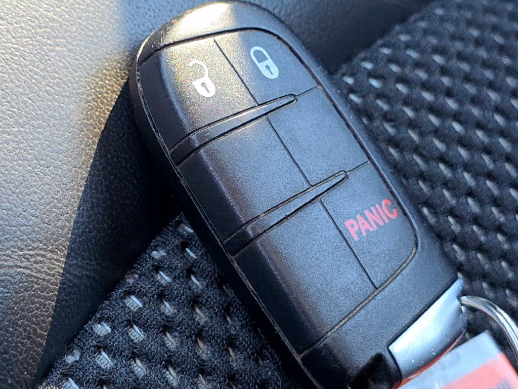 Used 2020 Dodge Journey Crossroad FWD image 34