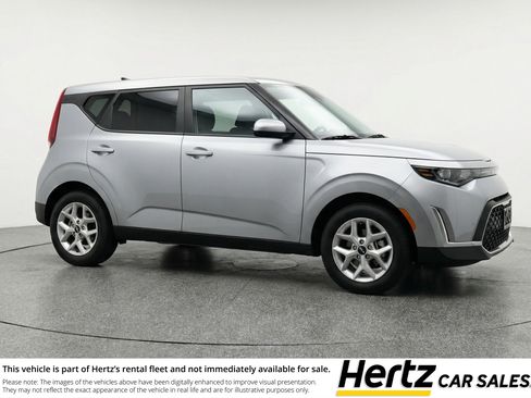 Used 2025 Kia Soul LX w/ LX Technology Package image 1