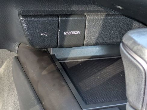 Used 2024 Toyota Camry SE image 17