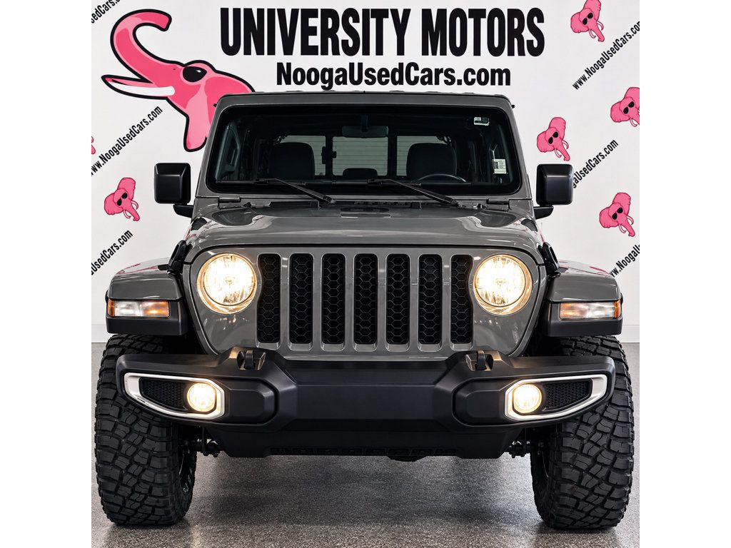 Used 2021 Jeep Gladiator Sport AWD/4WD image 4