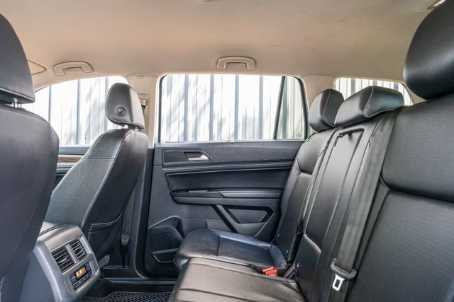 Used 2021 Volkswagen Atlas SE w/ Towing Package AWD/4WD image 32