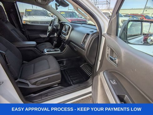 Used 2021 Chevrolet Colorado LT w/ Fleet Safety Package AWD/4WD image 15