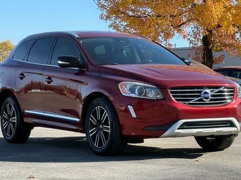 Used 2017 Volvo XC60 T5 Dynamic w/ Preferred Option Package image 8