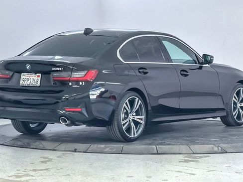 Used 2021 BMW 330i Sedan w/ Premium Package RWD image 2