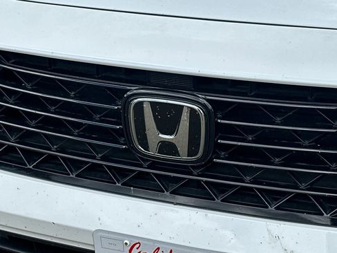 Used 2023 Honda Accord Sport image 10