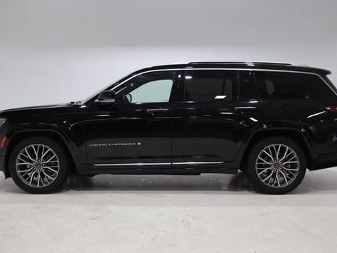 Used 2023 Jeep Grand Cherokee L Summit AWD/4WD image 4