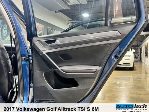 Used 2017 Volkswagen Golf Alltrack SE image 26