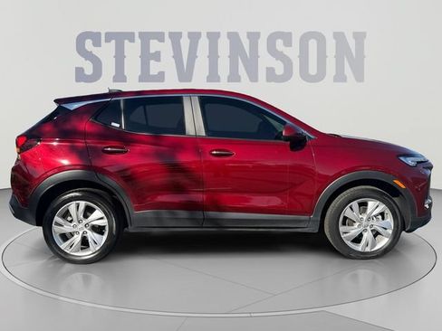 Used 2025 Buick Encore GX Preferred AWD/4WD image 6