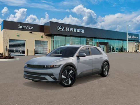 New 2026 Hyundai Ioniq 5 SE AWD/4WD image 1