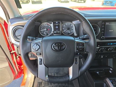 Used 2023 Toyota Tacoma SR5 w/ Technology Package image 30