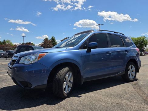 Used 2016 Subaru Forester 2.5i Limited AWD/4WD image 8