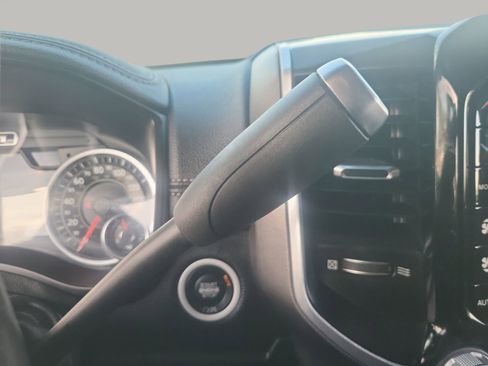 Used 2020 RAM 2500 Laramie w/ Night Edition image 16