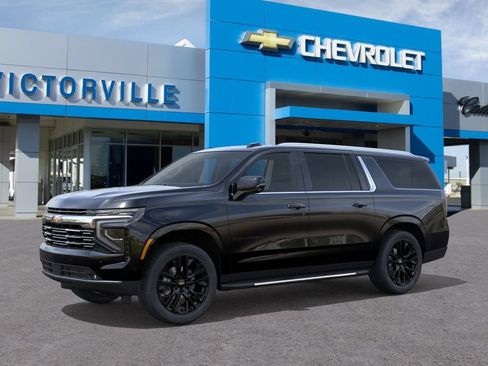 New 2026 Chevrolet Suburban Premier RWD image 2