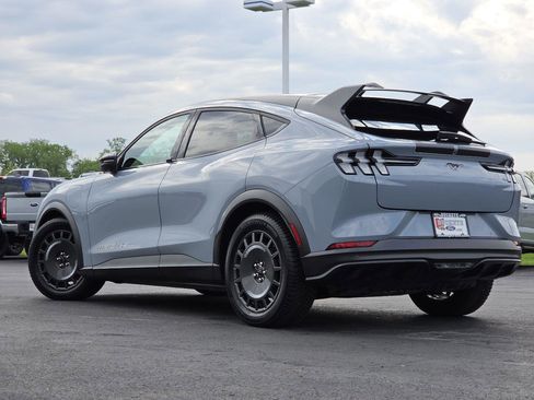 Used 2025 Ford Mustang Mach-E GT AWD/4WD image 17