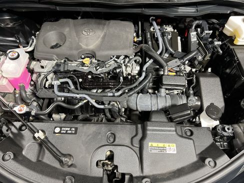 Used 2023 Toyota Sienna XLE image 26