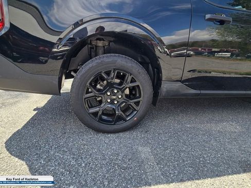 Certified 2025 Ford Maverick XLT w/ XLT Luxury Package AWD/4WD image 13