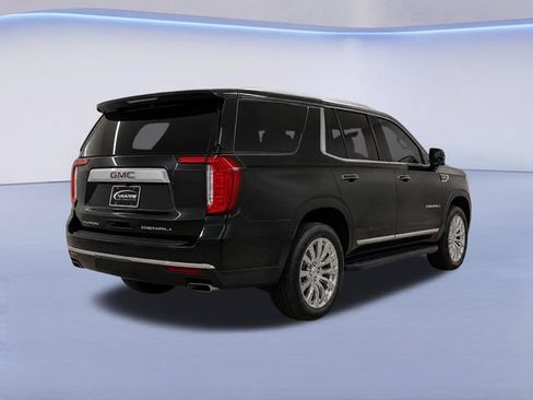 Used 2023 GMC Yukon Denali AWD/4WD image 8