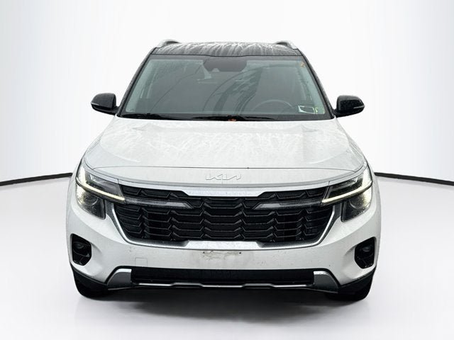 Certified 2024 Kia Seltos S AWD/4WD image 2