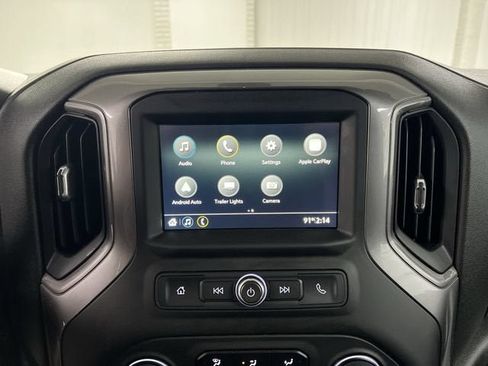 Used 2019 Chevrolet Silverado 1500 Custom Trail Boss w/ Custom Convenience Package AWD/4WD image 13