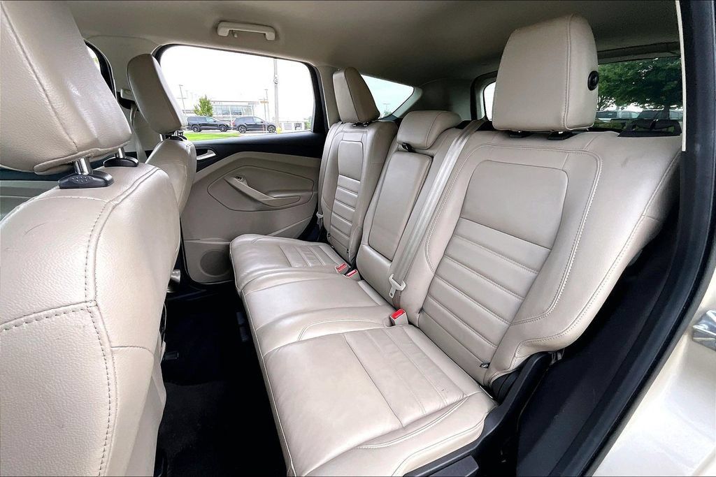 Used 2018 Ford Escape SEL AWD/4WD image 31