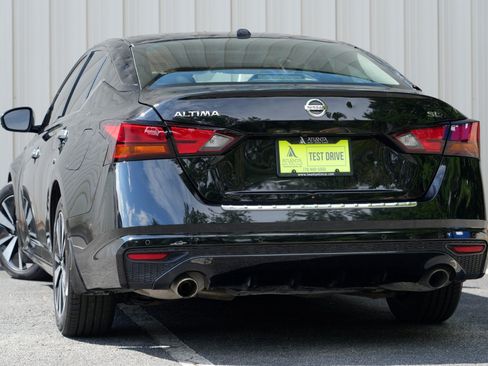 Used 2021 Nissan Altima 2.5 SL FWD image 5