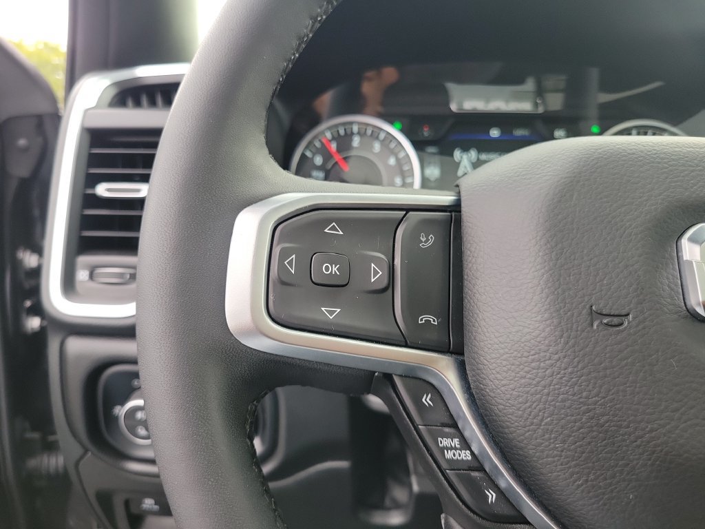 Used 2025 RAM 1500 Big Horn AWD/4WD image 24