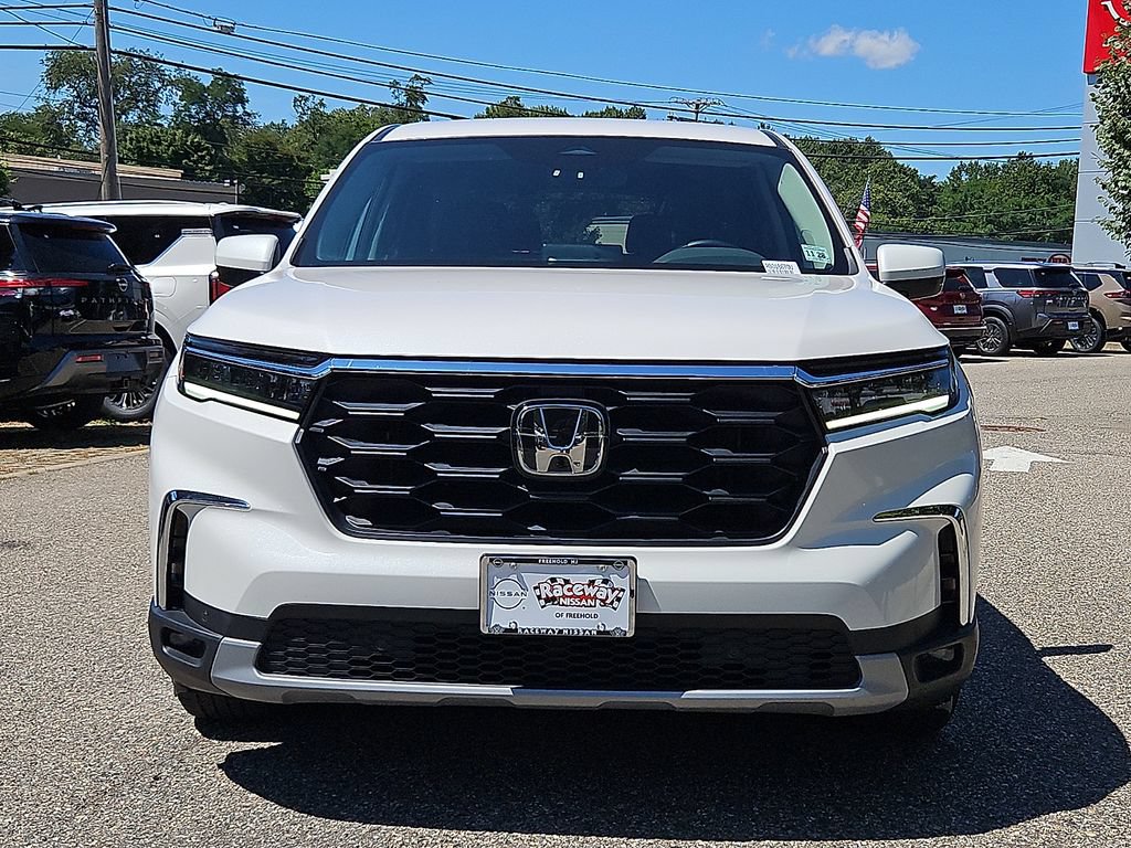 Used 2024 Honda Pilot EX-L image 3