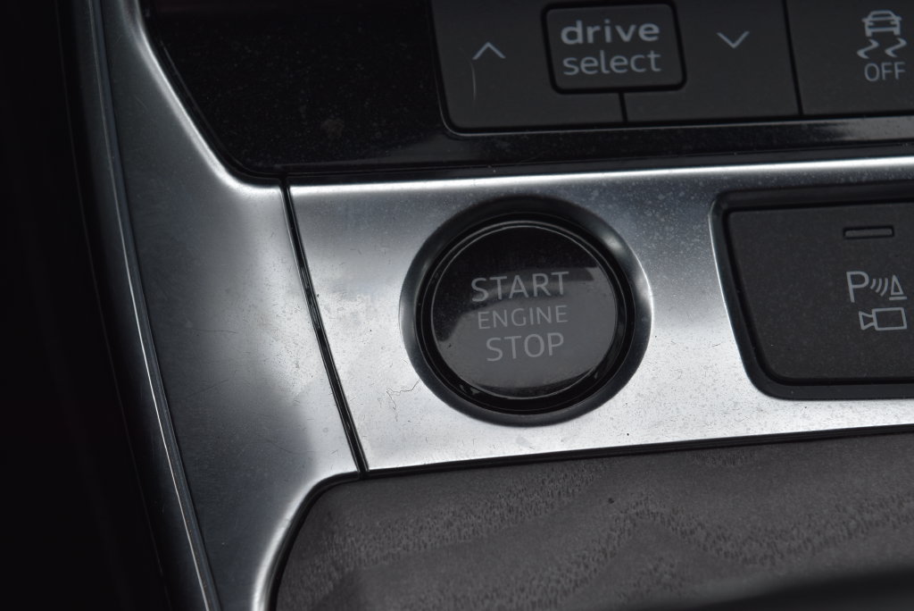 Used 2024 Audi A6 Premium Plus AWD/4WD image 17