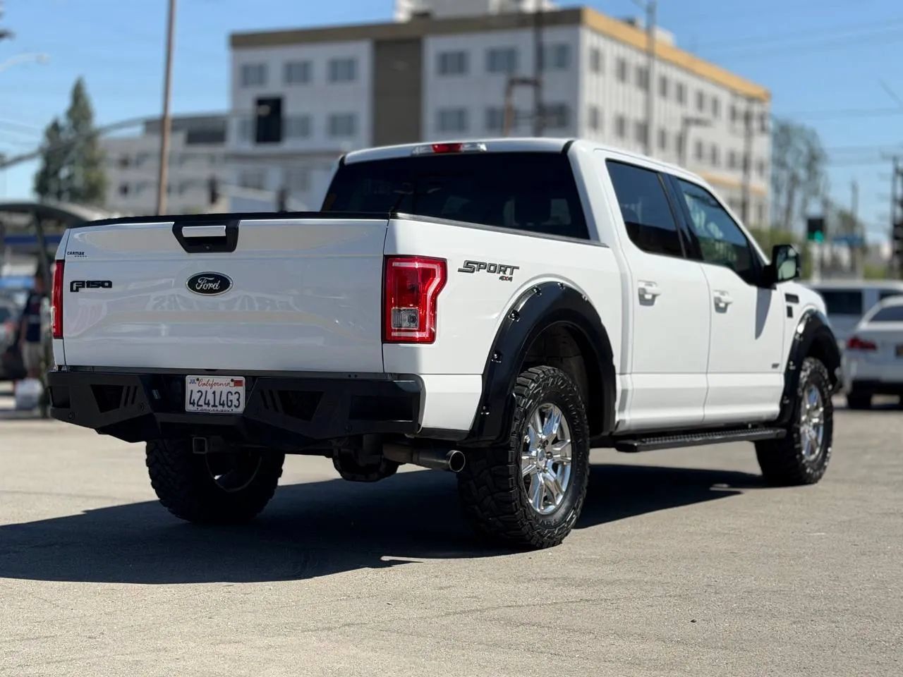 Used 2016 Ford F150 XLT w/ Equipment Group 302A Luxury AWD/4WD image 19