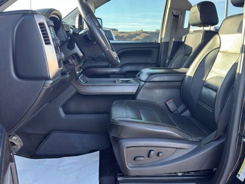 Used 2018 GMC Sierra 3500 Denali image 11