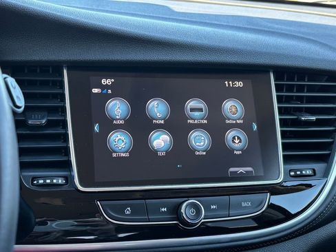 Used 2021 Buick Encore Preferred image 18