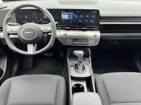 Certified 2024 Hyundai Kona SEL FWD image 11