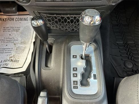 Used 2015 Jeep Wrangler Unlimited Sport w/ Quick Order Package 24S image 19