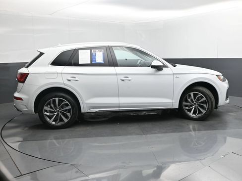 Used 2023 Audi Q5 2.0T Premium Plus AWD/4WD image 26